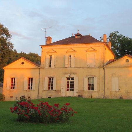 Aux Trois Fontaines Bed and Breakfast Eynesse Εξωτερικό φωτογραφία