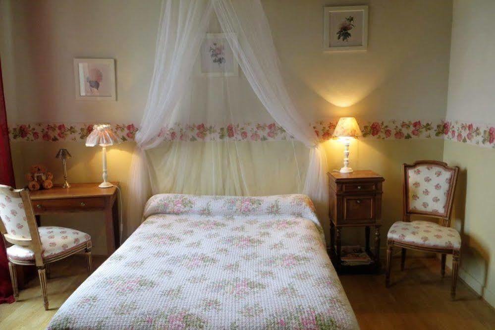 Aux Trois Fontaines Bed and Breakfast Eynesse Εξωτερικό φωτογραφία