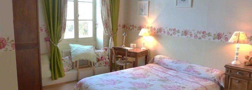 Aux Trois Fontaines Bed and Breakfast Eynesse Εξωτερικό φωτογραφία